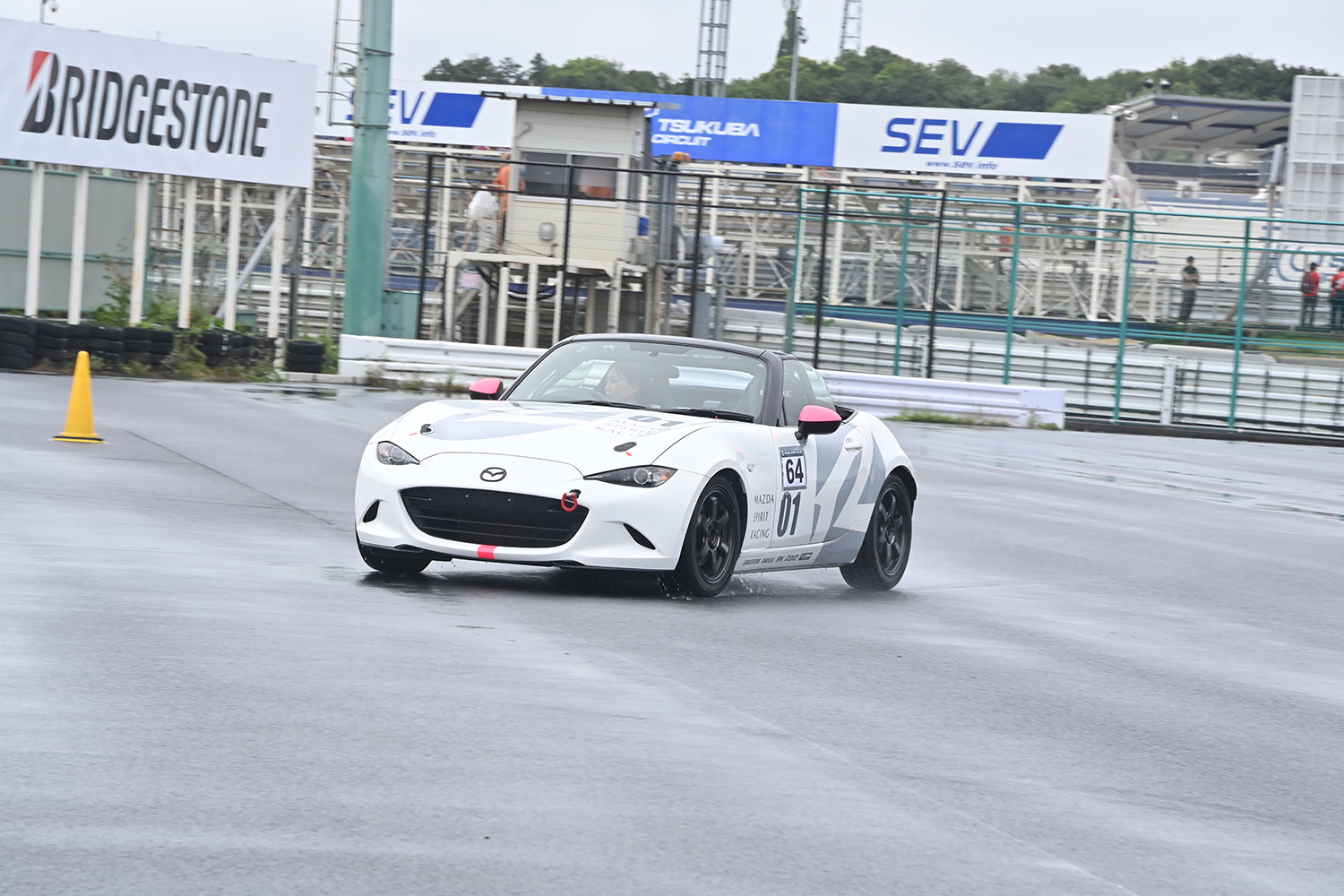 モータースポーツデビューにピッタリな「マツダ スピリットレーシング ジムカーナ エクスペリエンス」に潜入してみた 〜 画像13