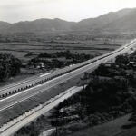 【画像】クルマは進化したのに制限速度は「昭和38年」のまま？ 　高速道路100km/hルールの現在地 〜 画像1