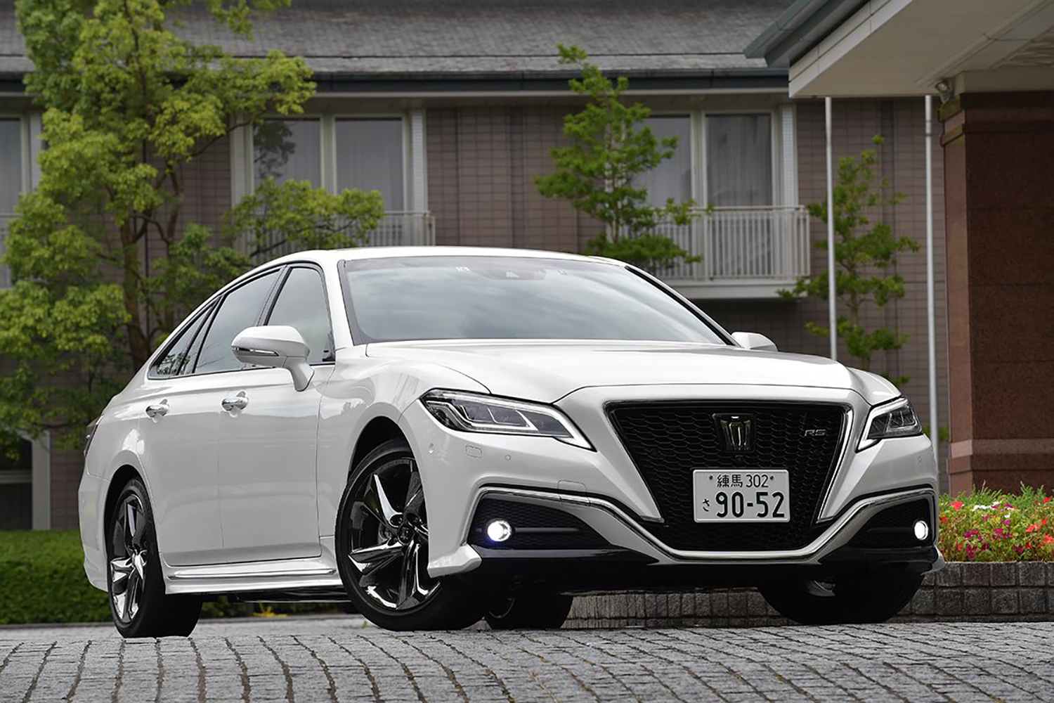 トヨタ・クラウンRS
