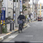 【画像】【悲鳴】「抜くに抜けない……」自転車の青切符導入で”車道ハミ出し”が急増中！　ドライバーを襲う恐怖とイライラ 〜 画像16