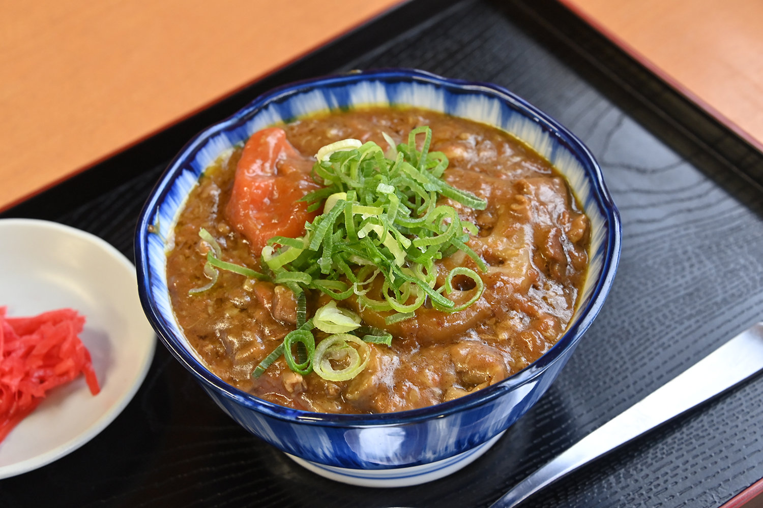 脂の旨みを極限まで引き出した「煮込立石」の煮込みが激ウマだった【Ｐ専食堂】 〜 画像2