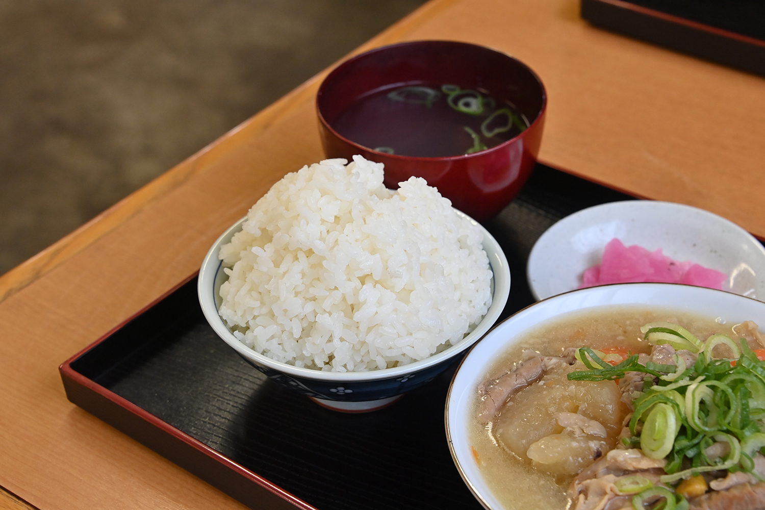 脂の旨みを極限まで引き出した「煮込立石」の煮込みが激ウマだった【Ｐ専食堂】 〜 画像4