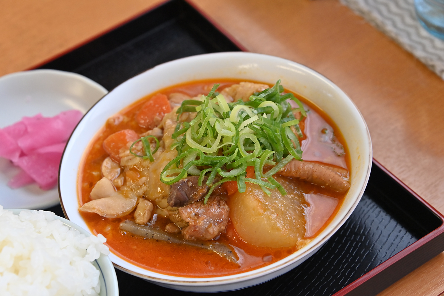 脂の旨みを極限まで引き出した「煮込立石」の煮込みが激ウマだった【Ｐ専食堂】