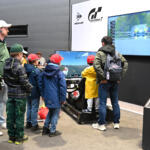 【画像】財布に鍵をかけなきゃヤバい！　クルマ好きなら破産しそうなニュル24時間レースのイベントエリアに潜入【みどり独乙通信】 〜 画像44