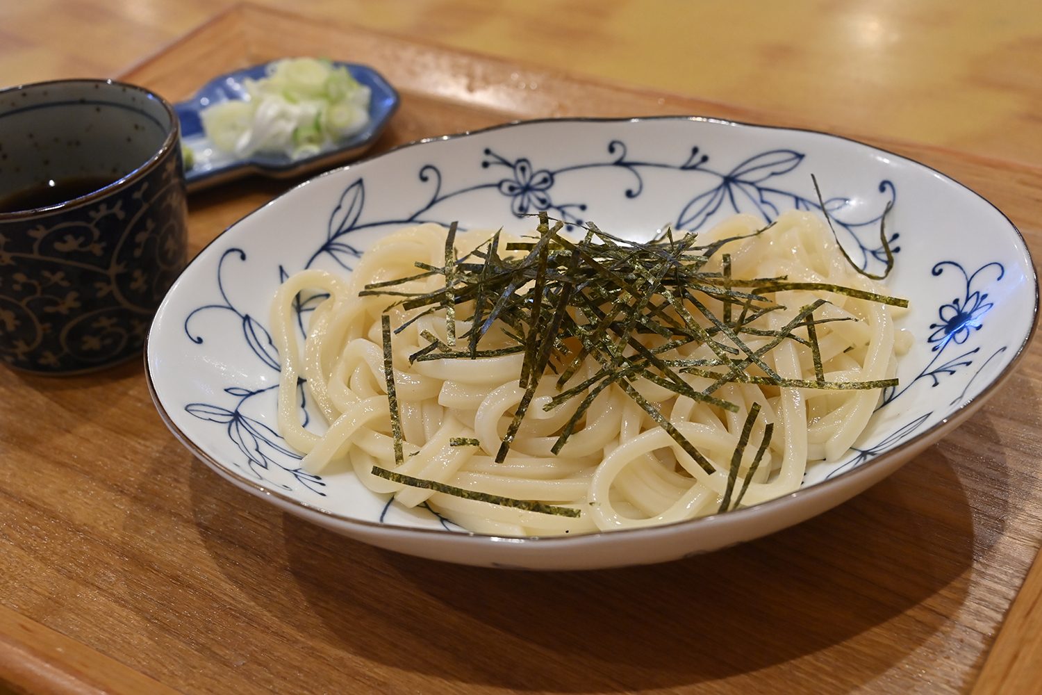 お食事処 厚澤の「ウドン」