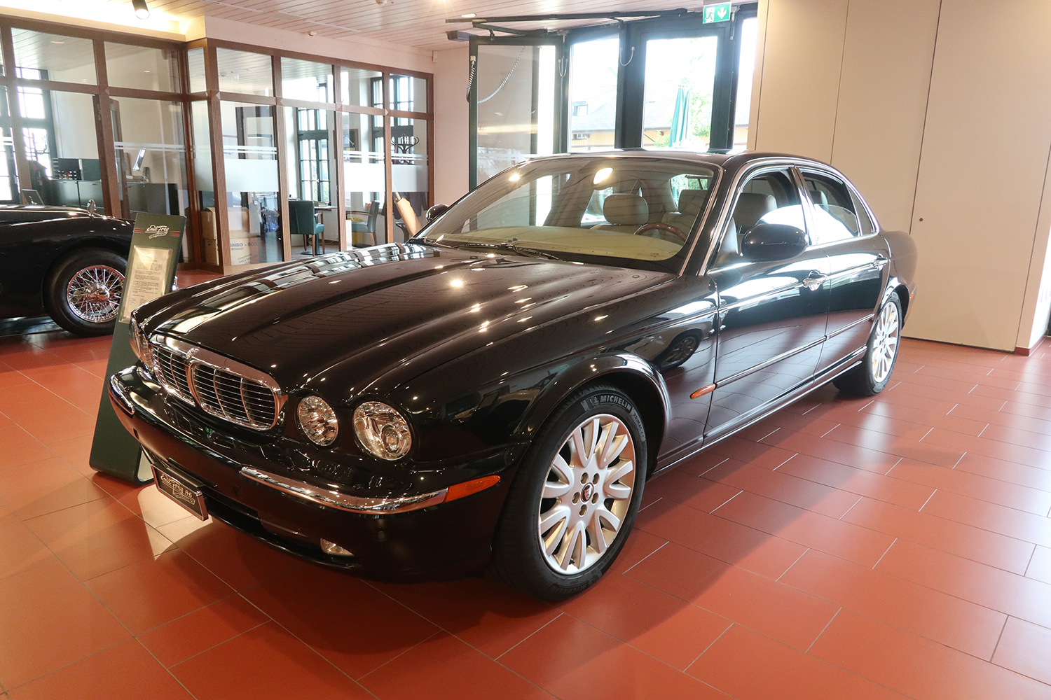 2004 Jaguar XJ8 Executive 4.2