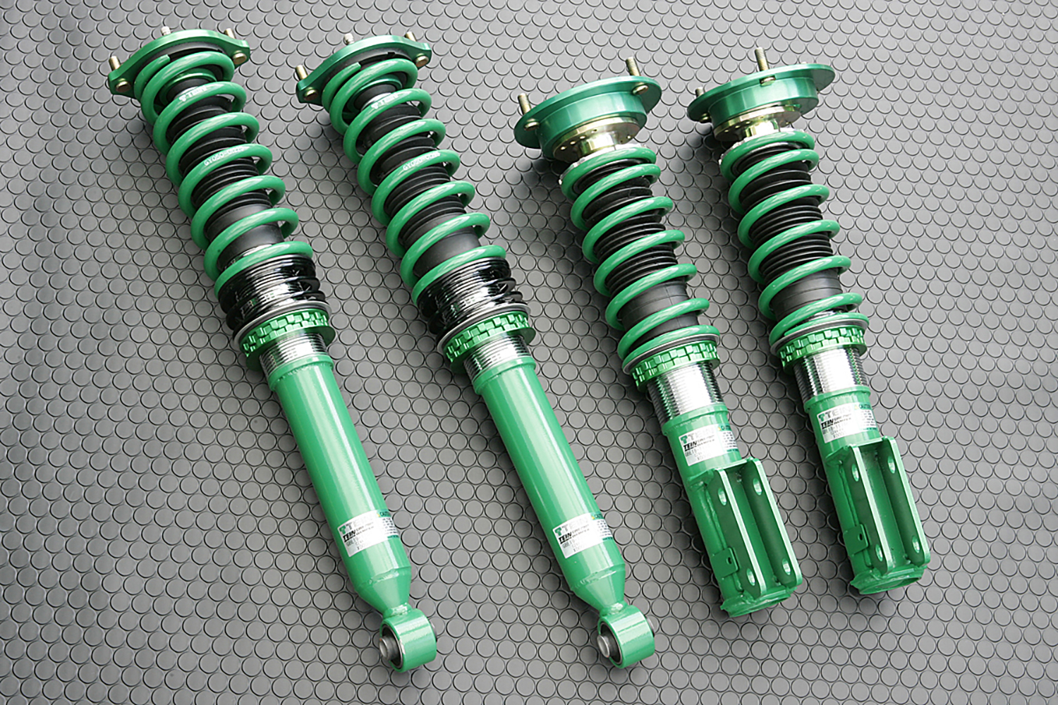 クルマのショックアブソーバー