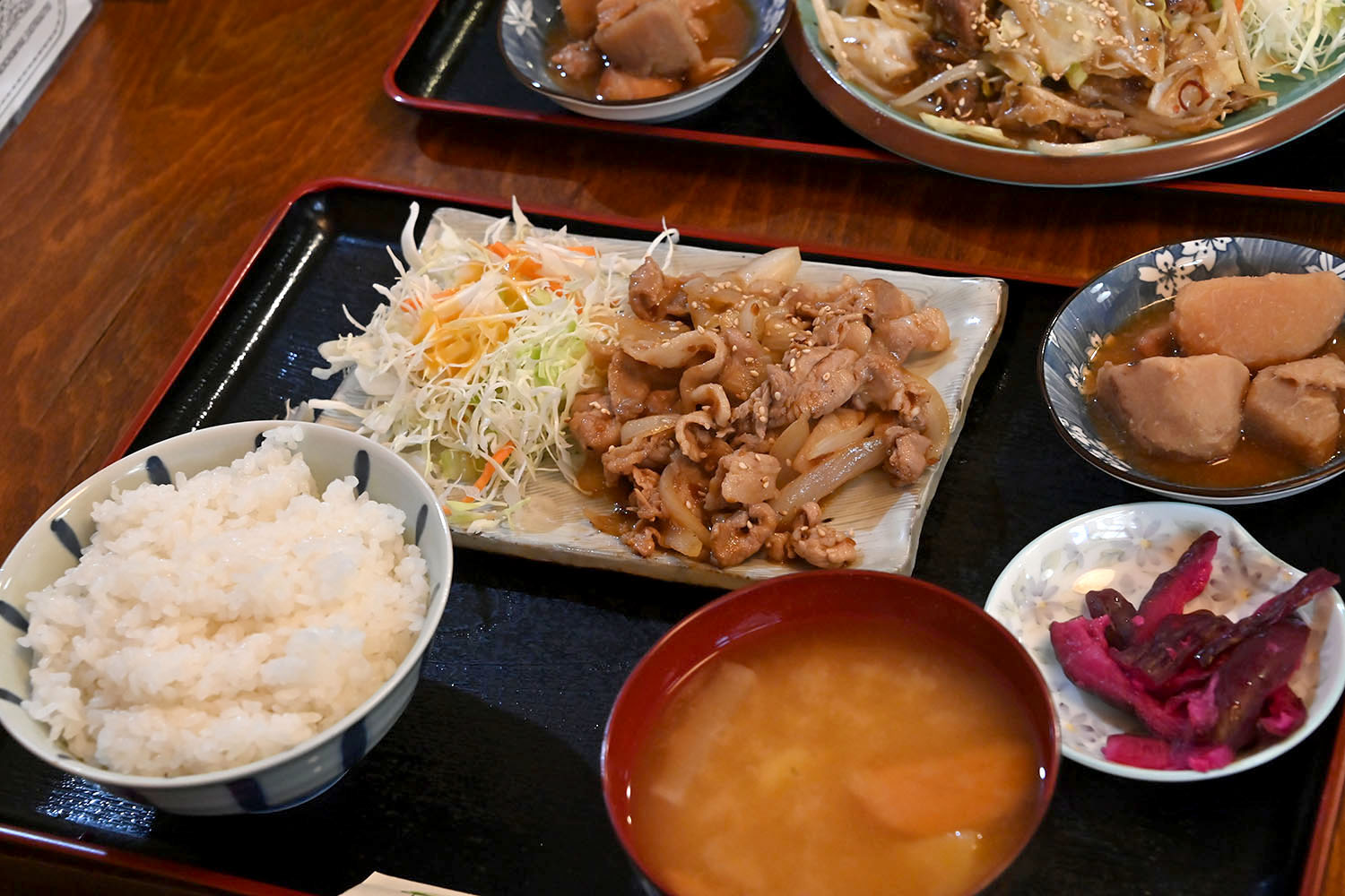 「イーストロード」の生姜焼き定食