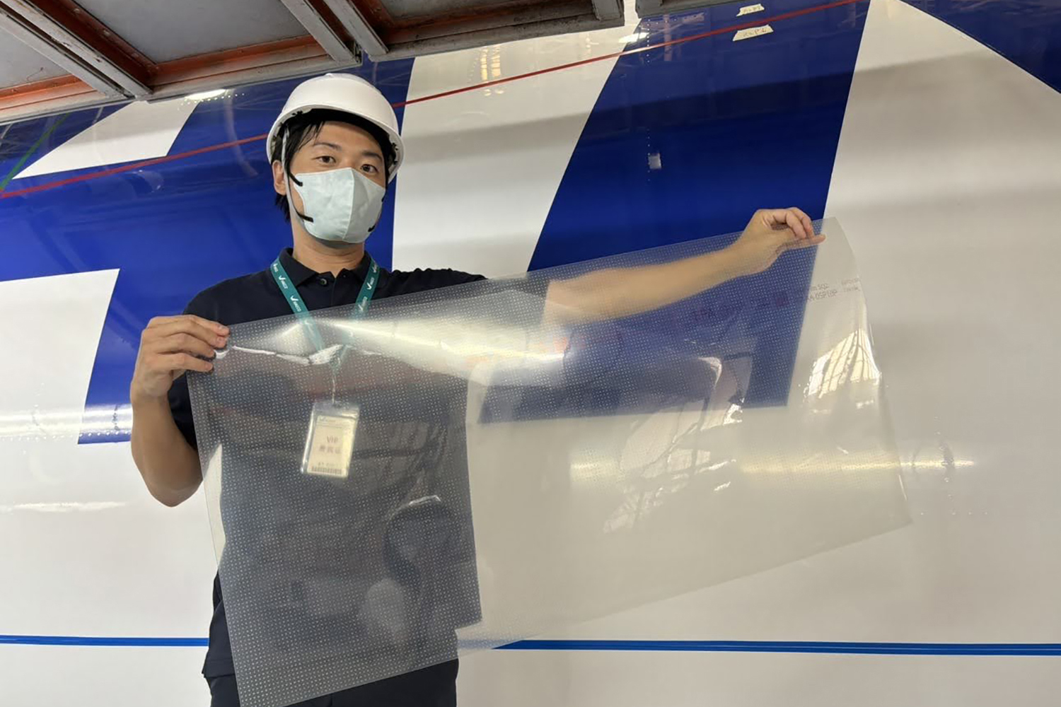 全日本空輸（ANA）とルフトハンザテクニック社とBASFコーティングス社が開発したリブレット加工フィルム