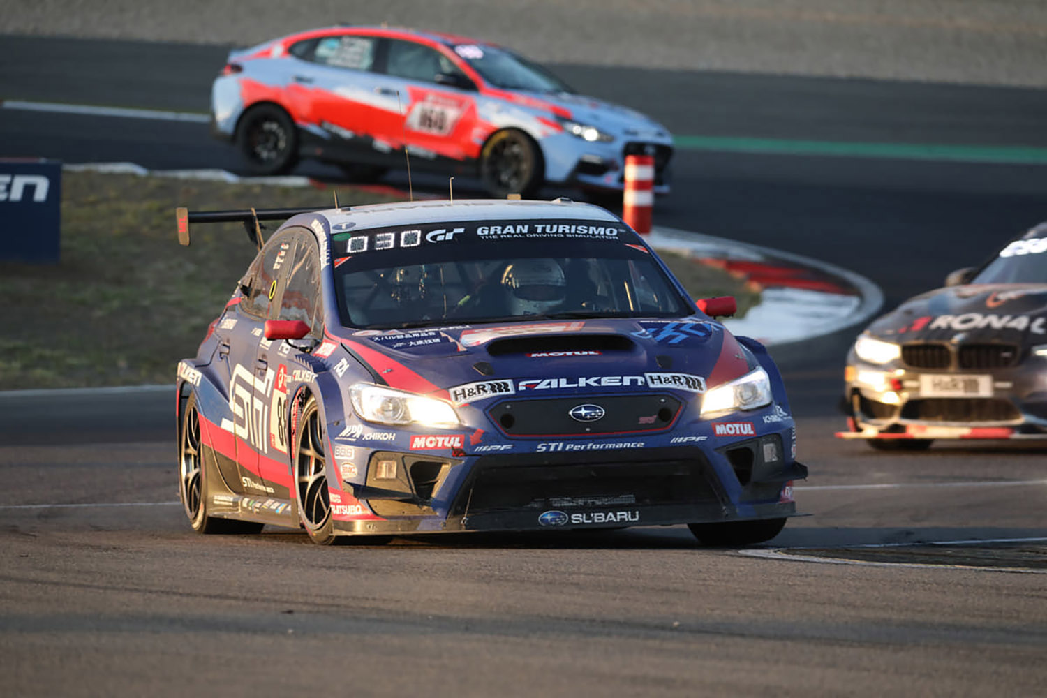 スバルWRX STI NBR Challengeの走行