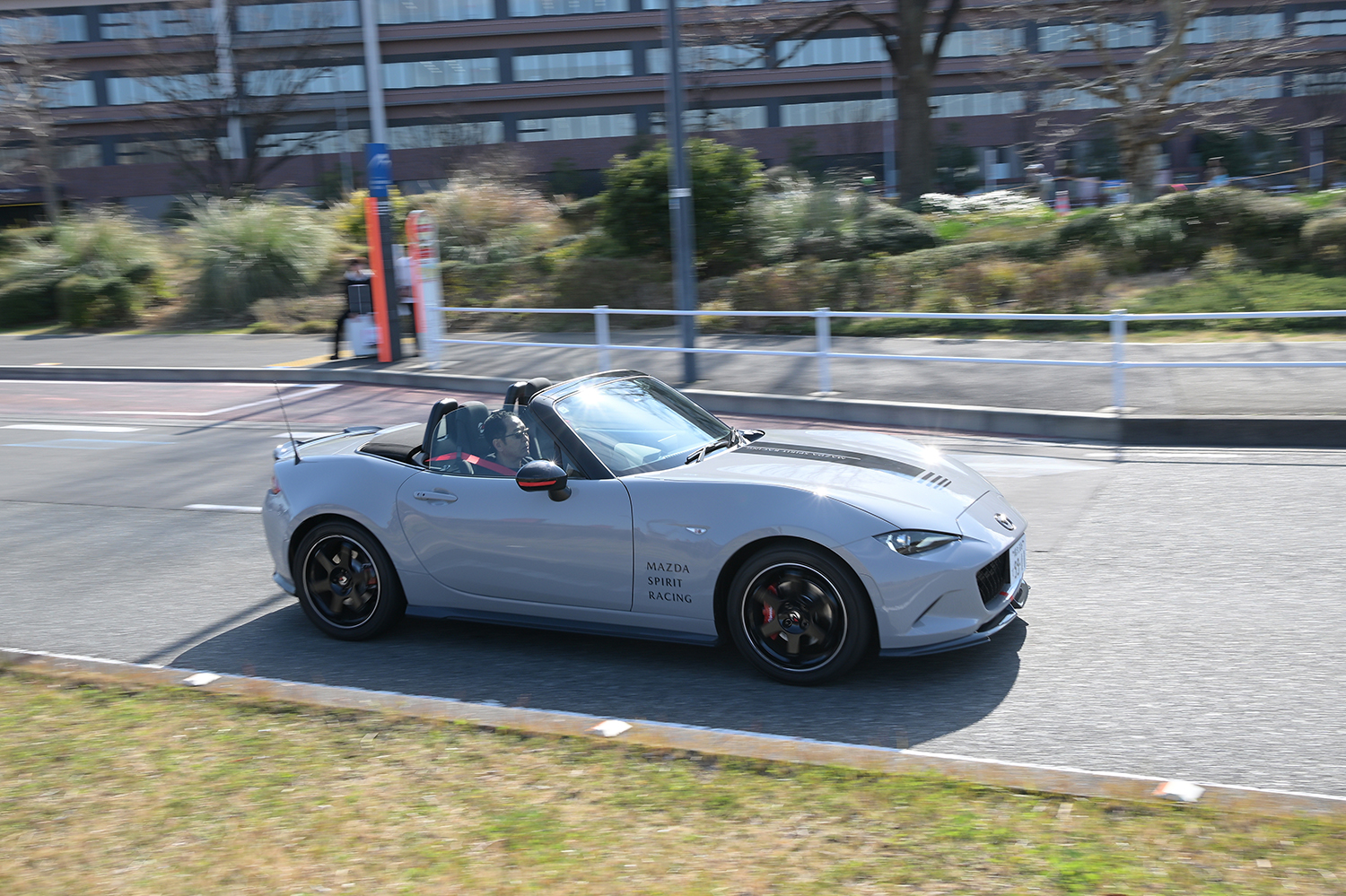 「ロードスター12Ｒ」を走らせてわかったマツダの本気【土屋圭市 峠賛歌】 〜 画像44