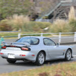 【画像】免許返納と共にマツダへと寄贈された極上の個体！　日本一有名なRX-7に乗ったら「ロータリーの灯火を消しちゃダメ」を改めて感じた 〜 画像38