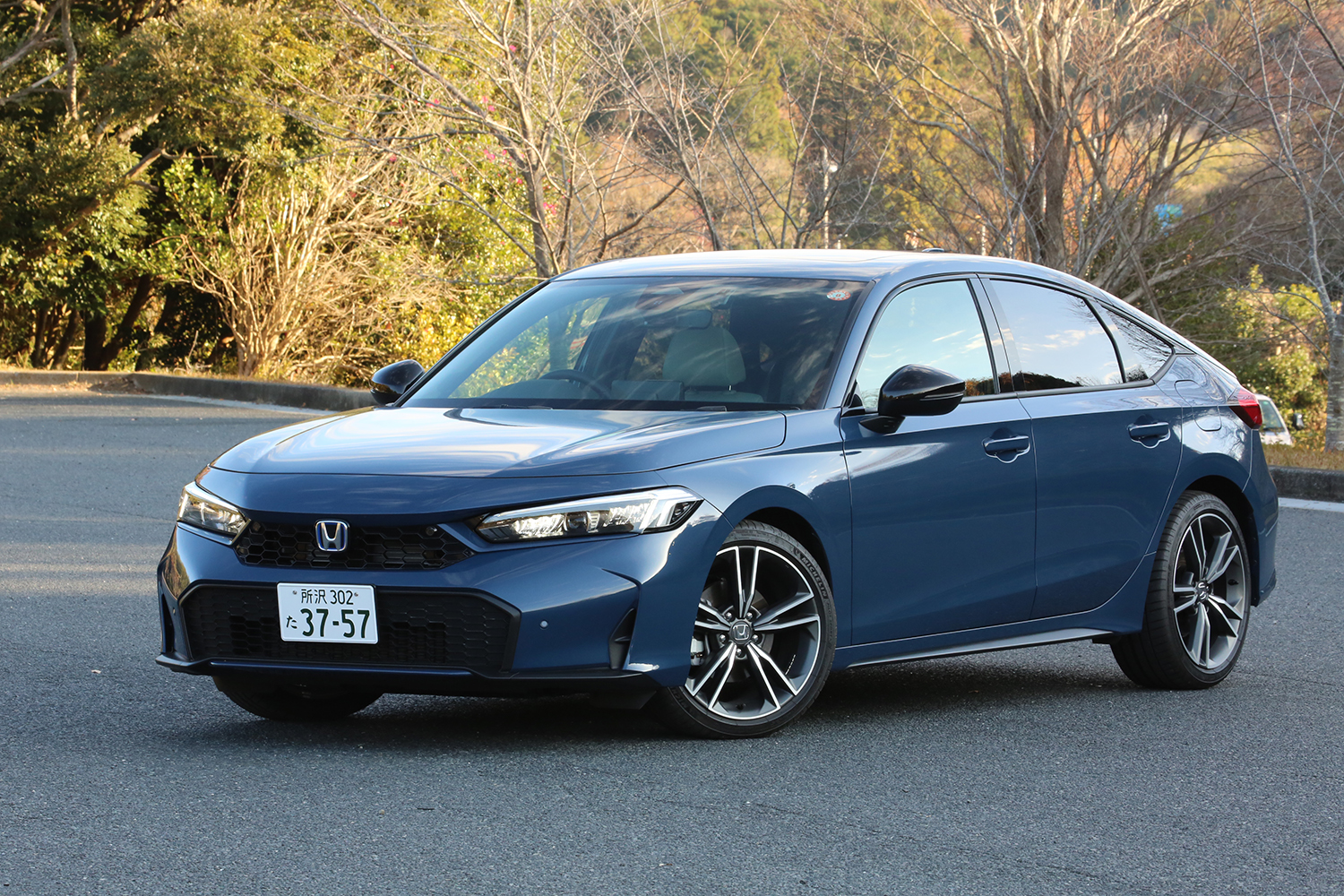 ホンダ・シビックe:HEVのフロントスタイリング