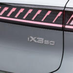 【画像】【試乗】ノイエ・クラッセ第１弾のBMW iX3はあらゆるところに最新技術満載！　それでも失われない「走りのBMWらしさ」 〜 画像10