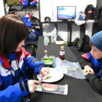 【画像】ニュル24時間レース名物STIチームの「NBRカレー」が消えた！　過酷なレースを支えた代役は「おにぎり」と「キュウリの浅漬け」だった 〜 画像14