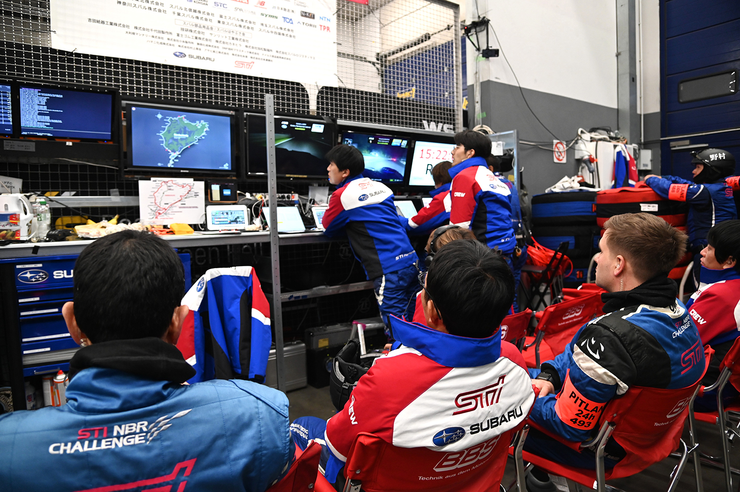 ニュル24時間レース名物STIチームの「NBRカレー」が消えた! 過酷なレースを支えた代役は「おにぎり」と「キュウリの浅漬け」だった 〜 画像27