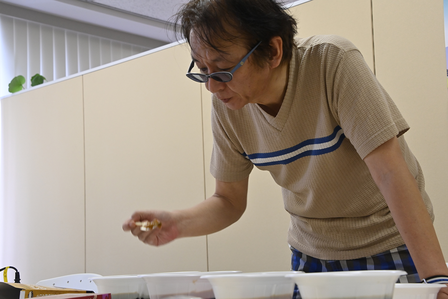 自動車メーカーの社員食堂のレトルトカレー16種類を食べ比べ【Ｐ専食堂】 〜 画像44