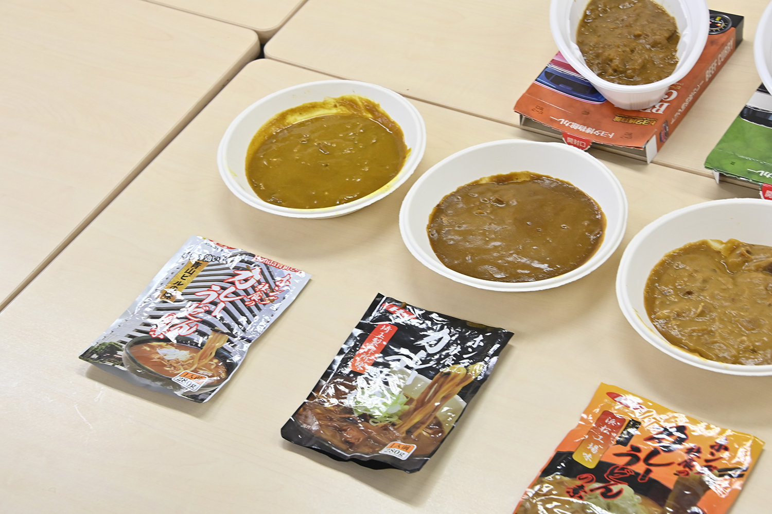 自動車メーカーの社員食堂のレトルトカレー16種類を食べ比べ【Ｐ専食堂】 〜 画像52