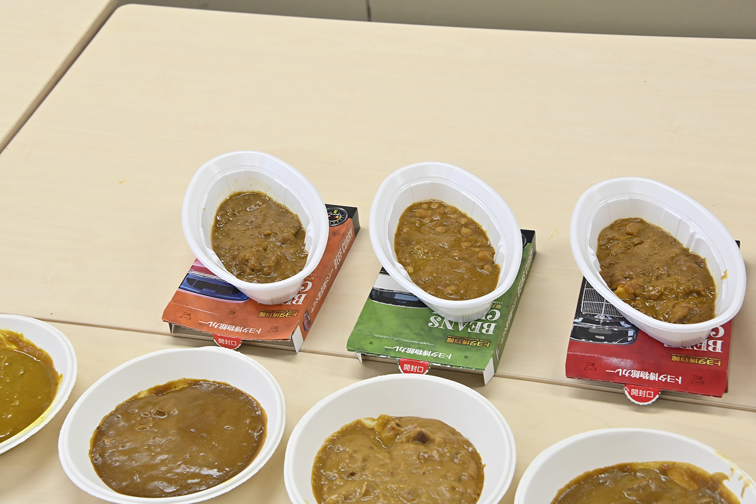 自動車メーカーの社員食堂のレトルトカレー16種類を食べ比べ【Ｐ専食堂】 〜 画像53