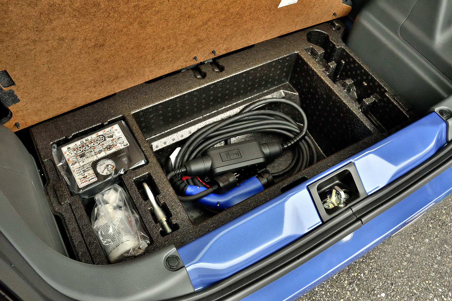 スズキ初の軽乗用EV「eスカイ」は26kWhしかないバッテリー容量で航続距離は310kmを実現 〜 画像9