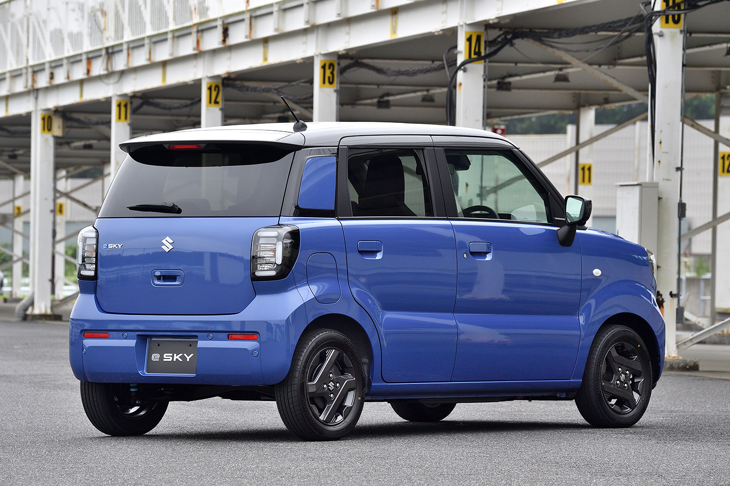 スズキ初の軽乗用EV「eスカイ」は26kWhしかないバッテリー容量で航続距離は310kmを実現 〜 画像15