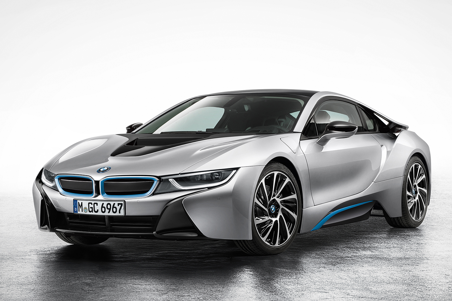 BMW i8のフロントスタイリング