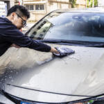 【画像】真夏の洗車はスピード勝負が鉄則！　ボディを傷めるNGな洗い方と使える時短アイテムとは 〜 画像8