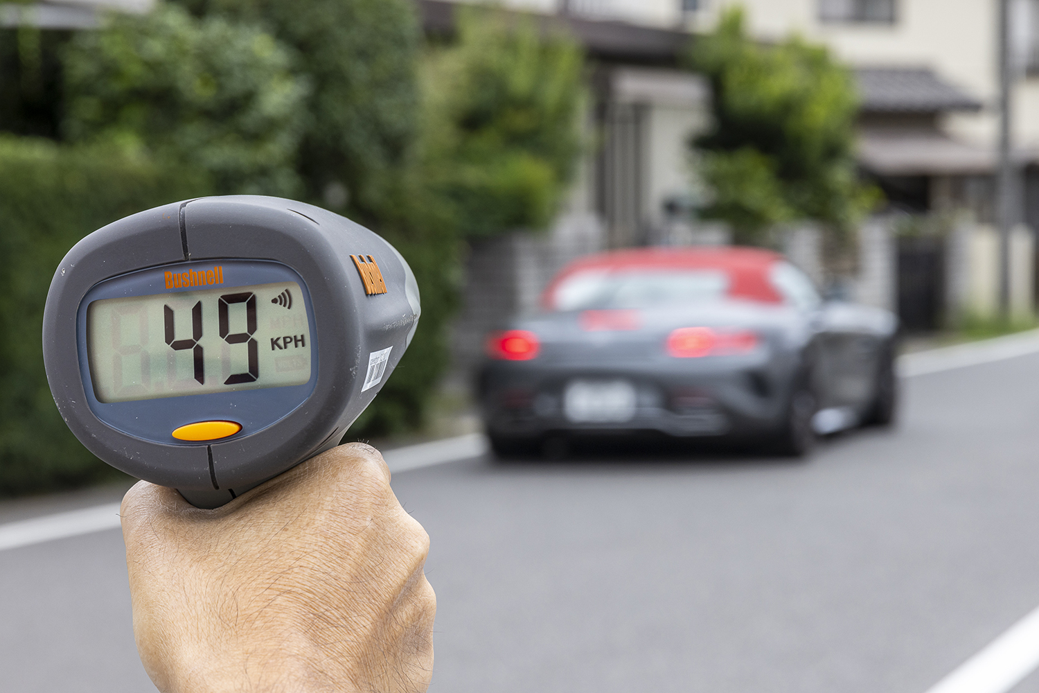 スピードガンによる速度調査