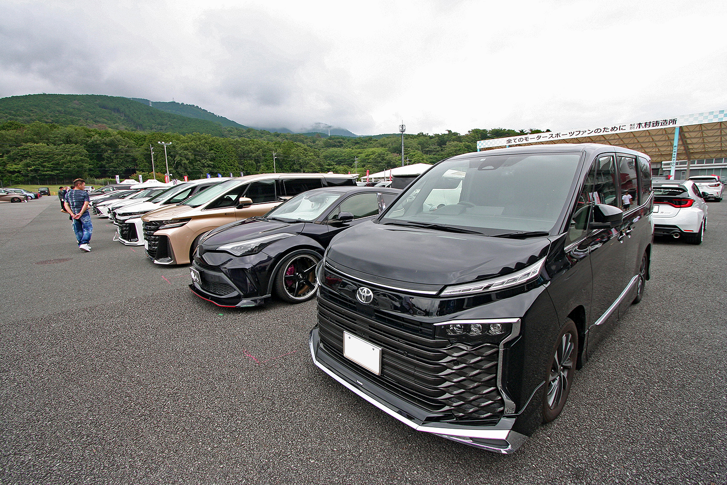 「KUHL ＆ VRARVA 大感謝オフ会 2026」では「オール日産プロジェクト」と映画コラボも発表 〜 画像17