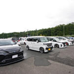 【画像】富士スピードウェイに700台超のカスタムカーが集結。熱狂のKUHL大感謝オフ会と突如発表された「KUHL×日産×映画」コラボ企画 〜 画像28