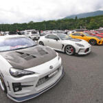 【画像】富士スピードウェイに700台超のカスタムカーが集結。熱狂のKUHL大感謝オフ会と突如発表された「KUHL×日産×映画」コラボ企画 〜 画像53