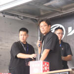 【画像】富士スピードウェイに700台超のカスタムカーが集結。熱狂のKUHL大感謝オフ会と突如発表された「KUHL×日産×映画」コラボ企画 〜 画像60