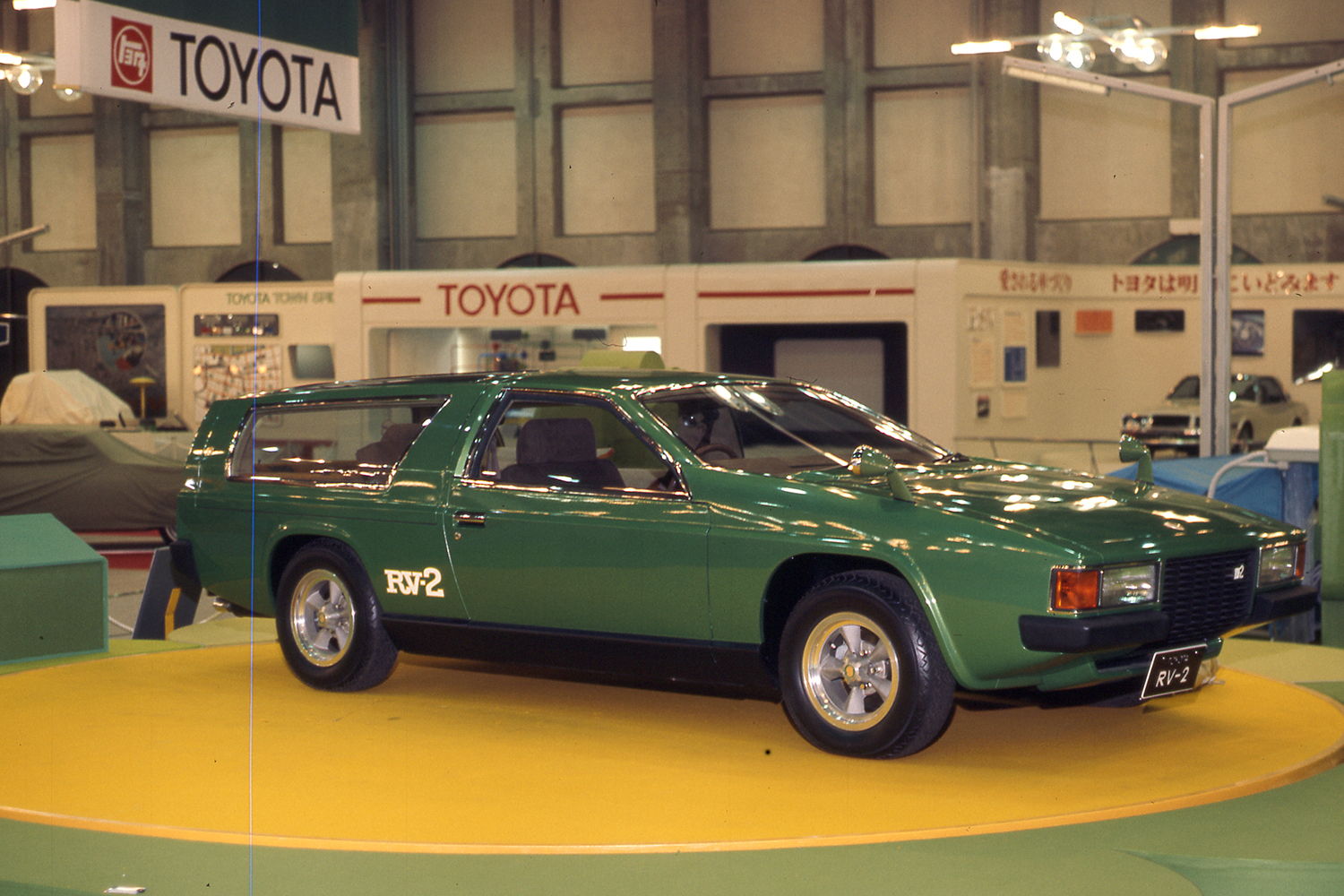 トヨタ RV-2