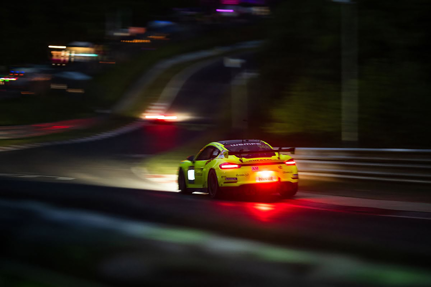 ニュル24時間レースに参戦する日本人ジェントルマンレーサーの素顔とは【みどり独乙通信】 〜 画像5