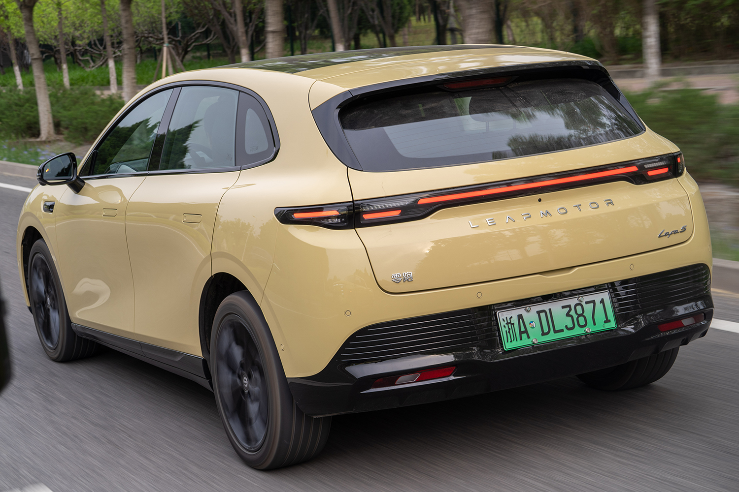 中国専売最新モデルに北京モーターショーで乗ってわかったその実力とは 〜 画像13
