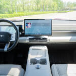 【画像】日産NX8やトヨタbZ7に中国地場メーカー車も！　日本じゃ乗れない「最新中国EV」をまとめて試乗 〜 画像18