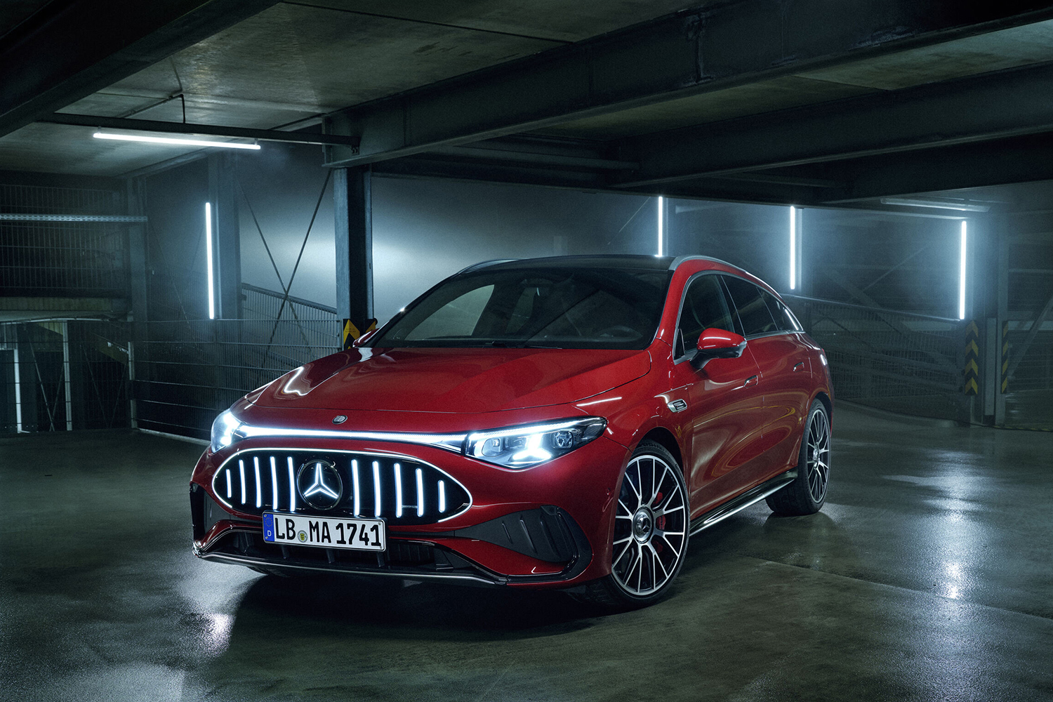 メルセデス・ベンツが新型AMG CLA 45 4MATIC+が登場 〜 画像10