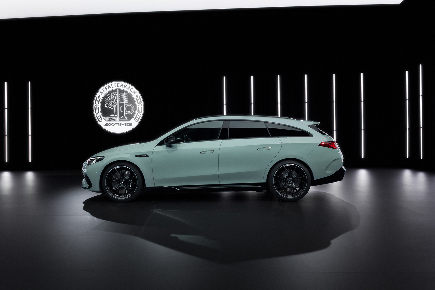 メルセデス・ベンツが新型AMG CLA 45 4MATIC+が登場 〜 画像1