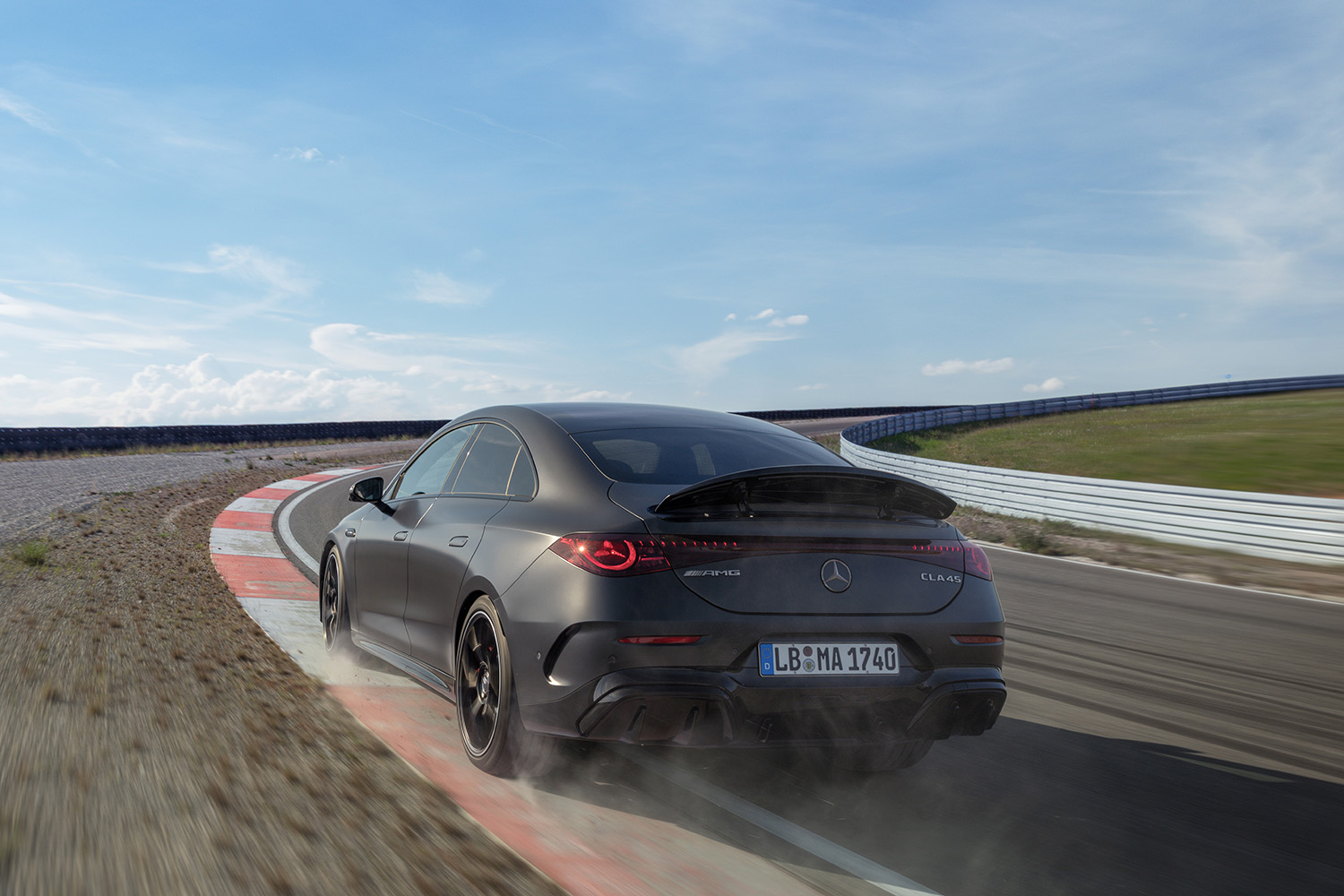 メルセデス・ベンツが新型AMG CLA 45 4MATIC+が登場 〜 画像29