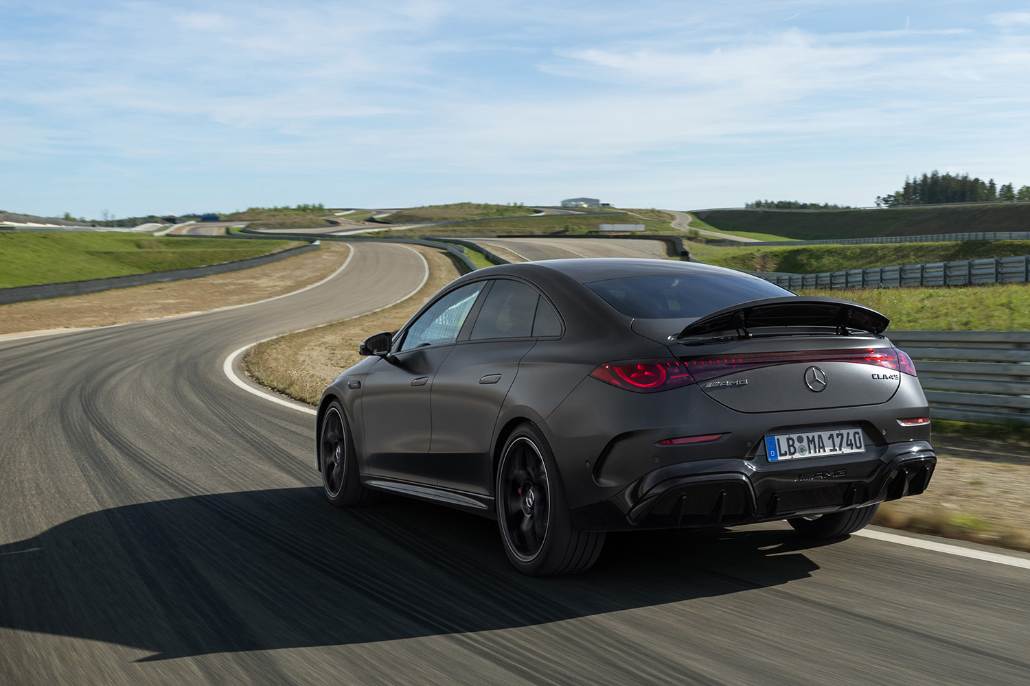 メルセデス・ベンツが新型AMG CLA 45 4MATIC+が登場 〜 画像31