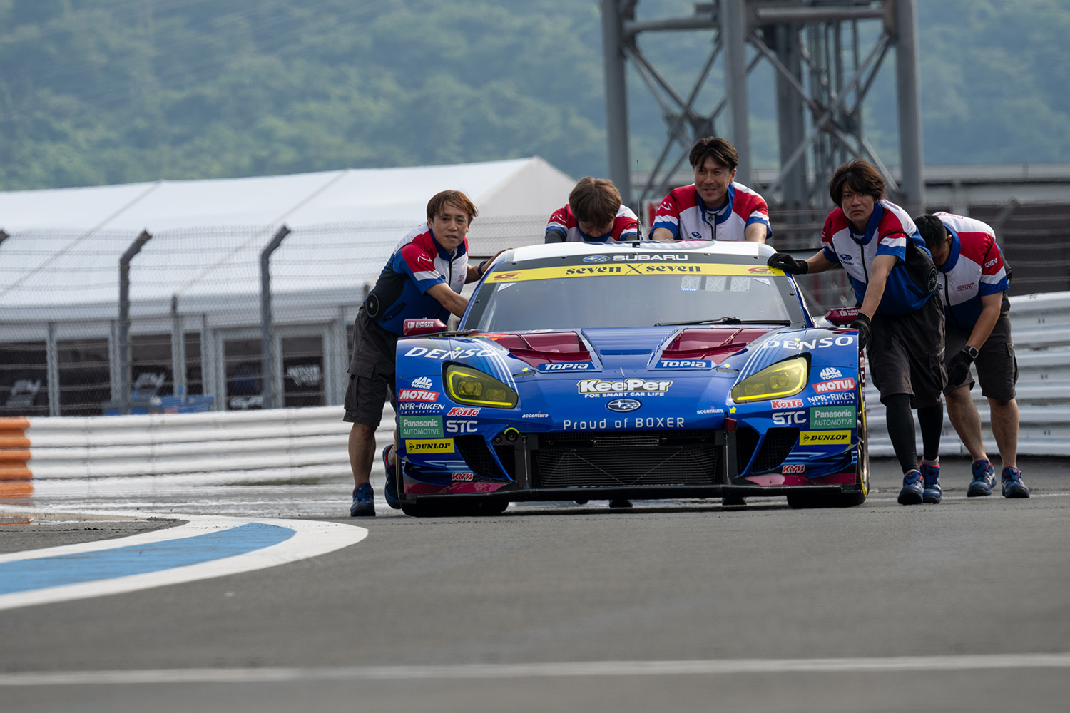スーパーGT第4戦富士300kmレースに挑んだSUBARU BRZ GT300 〜 画像17