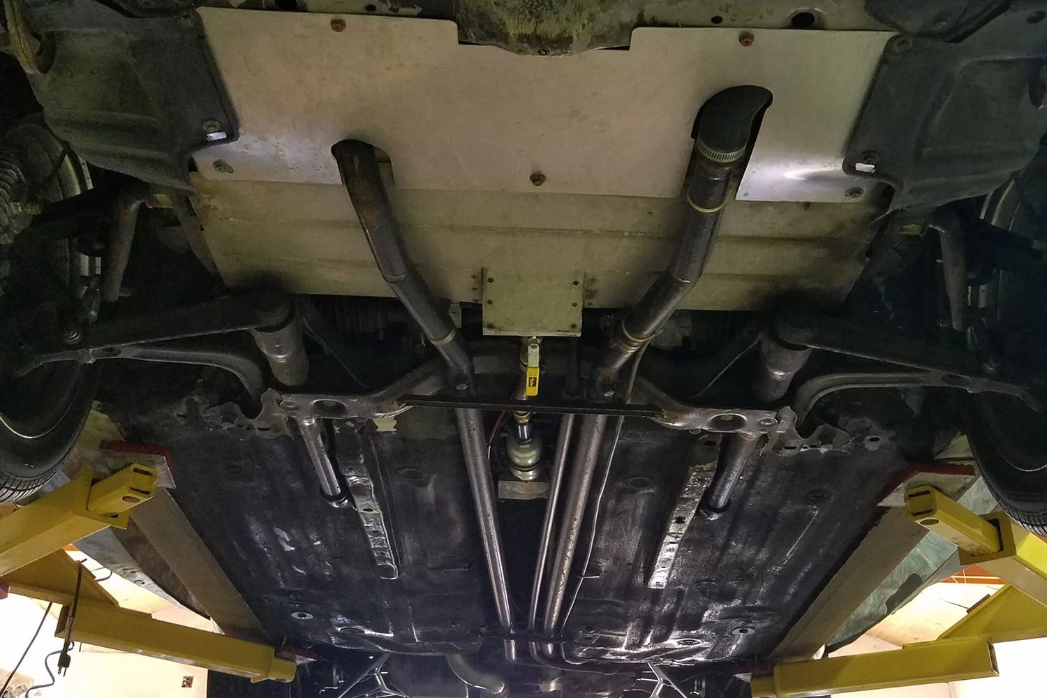ワンダーシビックのミドにV6を搭載し後輪を駆動する「Hondura」 〜 画像17