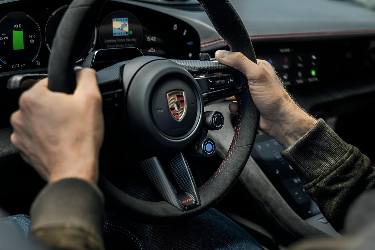 ポルシェ・タイカンGTS E-Shift