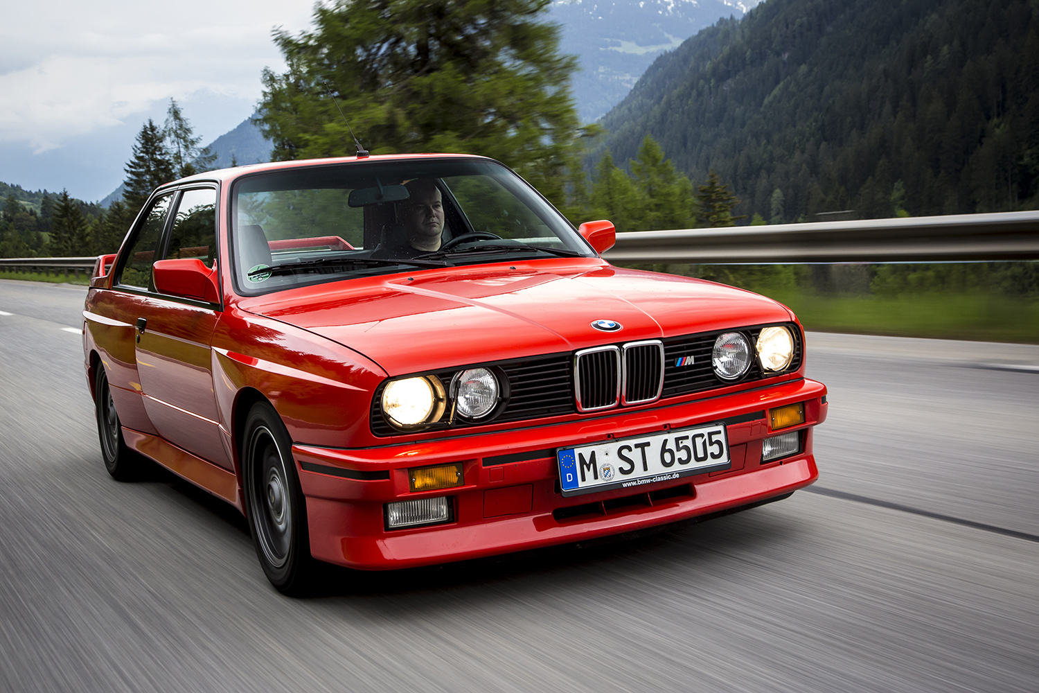 初代E30型M3