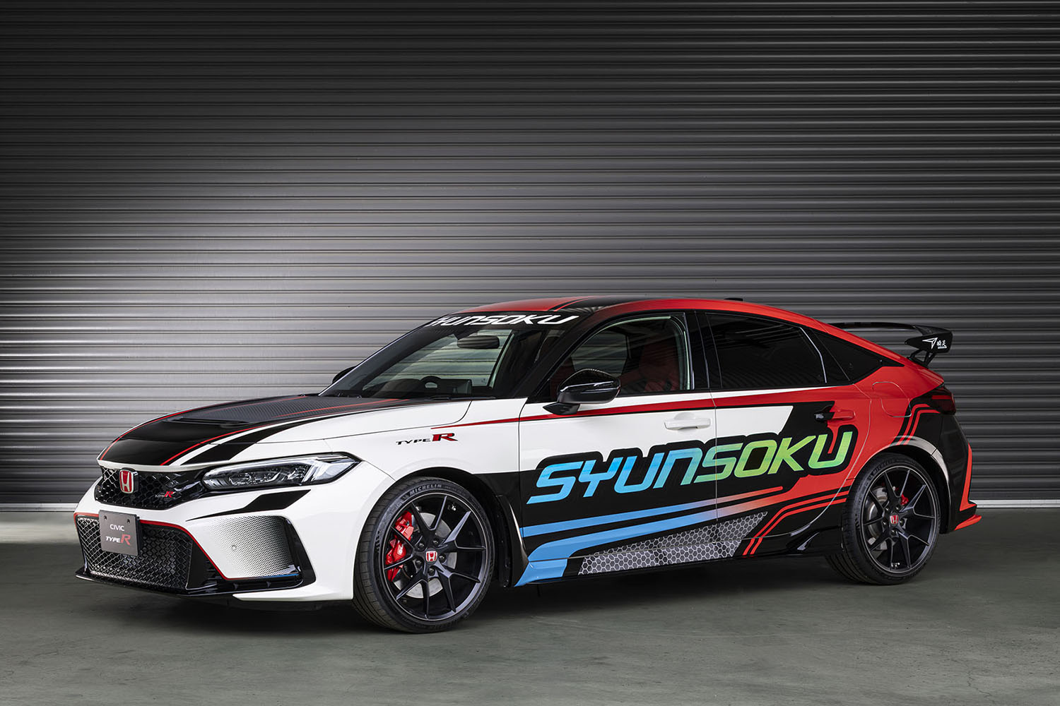 ホンダ・シビックタイプR 瞬足ラッピングカー