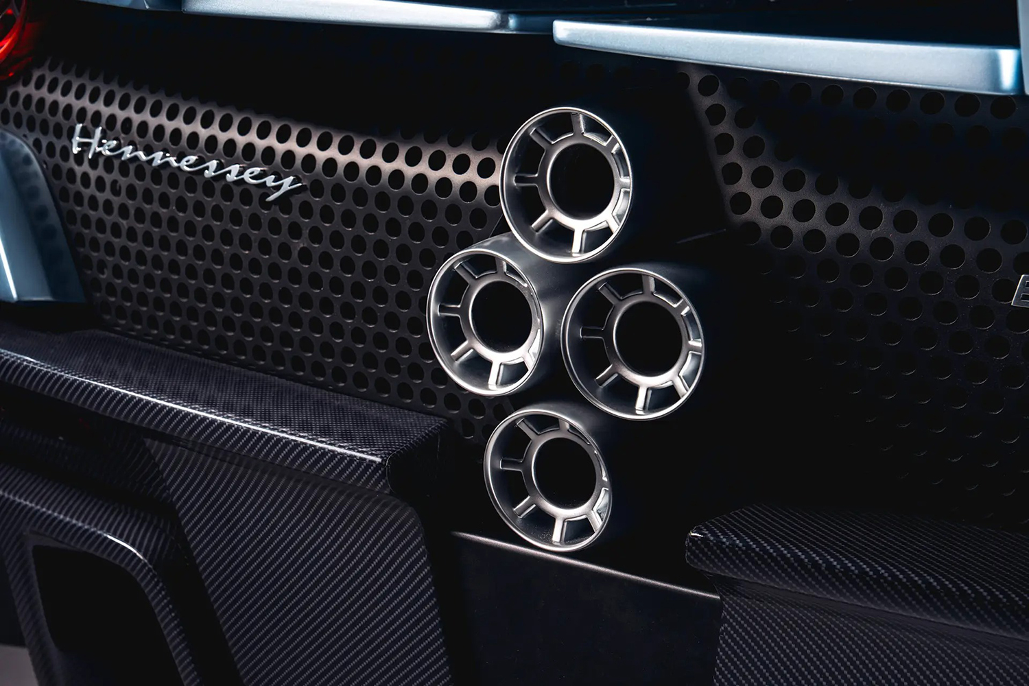 アナログに徹したヘネシーの新型ハイパーカー「ブラックバード」登場 〜 画像18