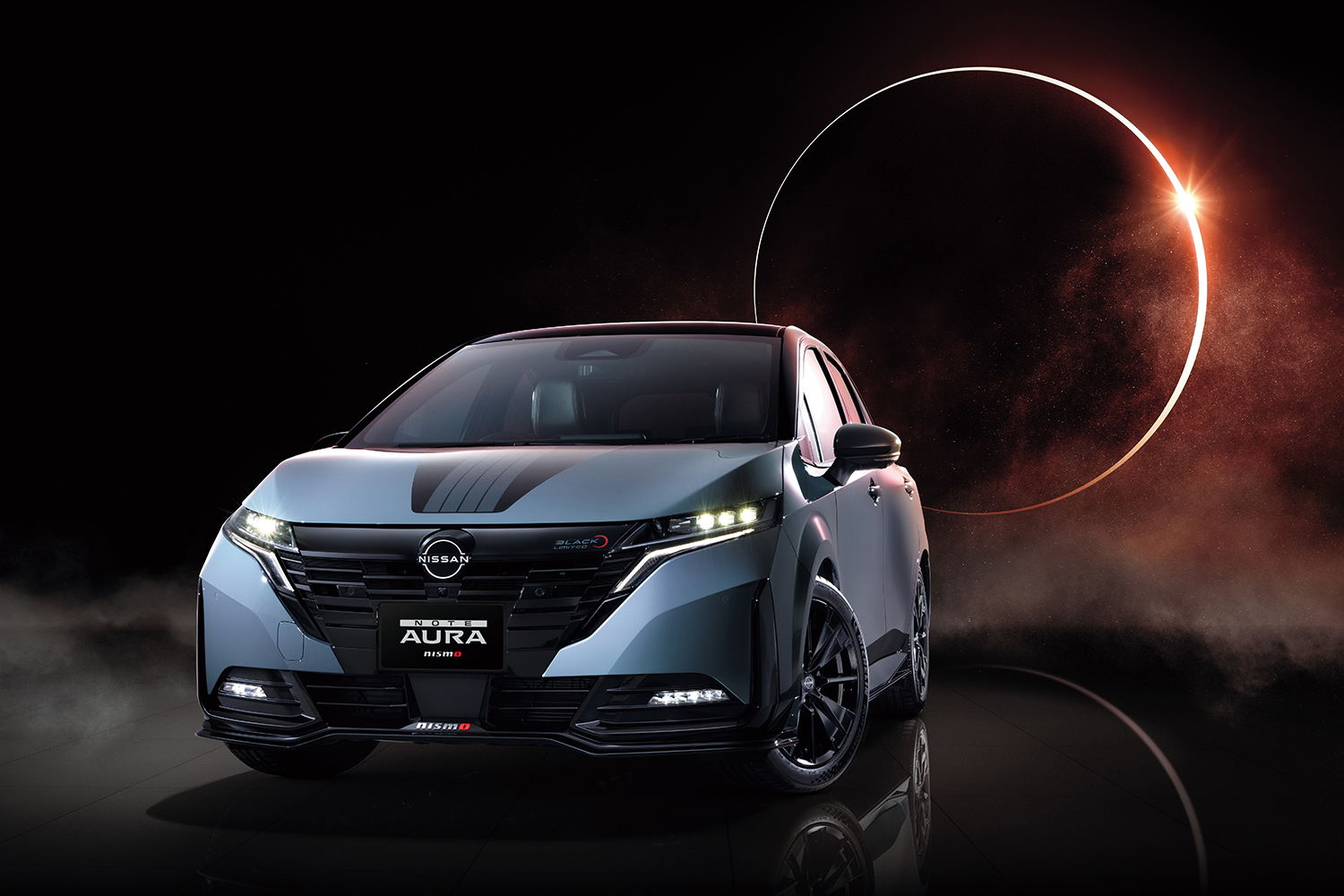オーラ NISMO Black Limited