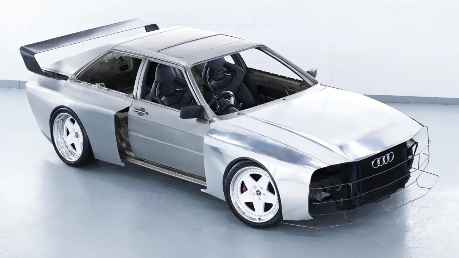 名車クワトロを現代化した「Audacious IV」が登場 〜 画像4