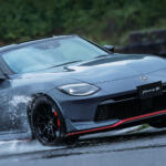 【画像】歴代Ｚを思わせる新しい「顔」を採用してNISMOには待望の６速MT追加！　大幅改良で日産フェアレディＺの魅力が倍増 〜 画像5
