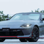 【画像】歴代Ｚを思わせる新しい「顔」を採用してNISMOには待望の６速MT追加！　大幅改良で日産フェアレディＺの魅力が倍増 〜 画像6